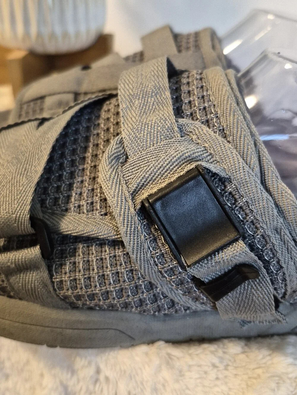 Draco DracoSlides Slides Grey Waffle Knit Sandals Adjustable Straps Men Sz 11-12